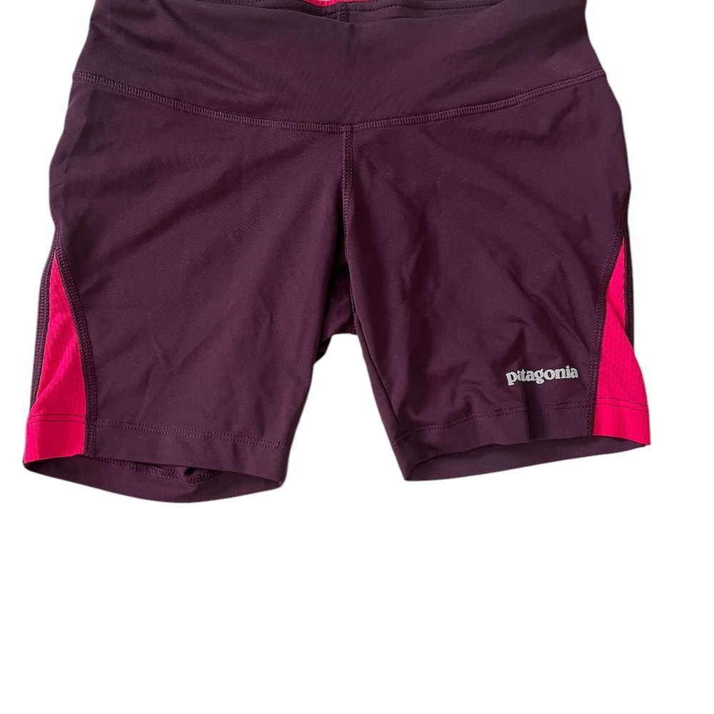 Patagonia Women's Purple and Pink Shorts
